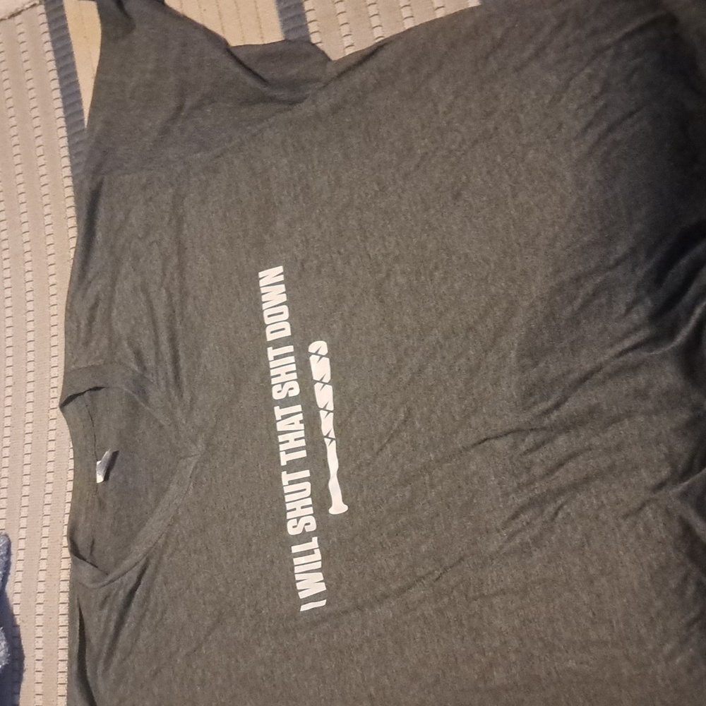 T shirt